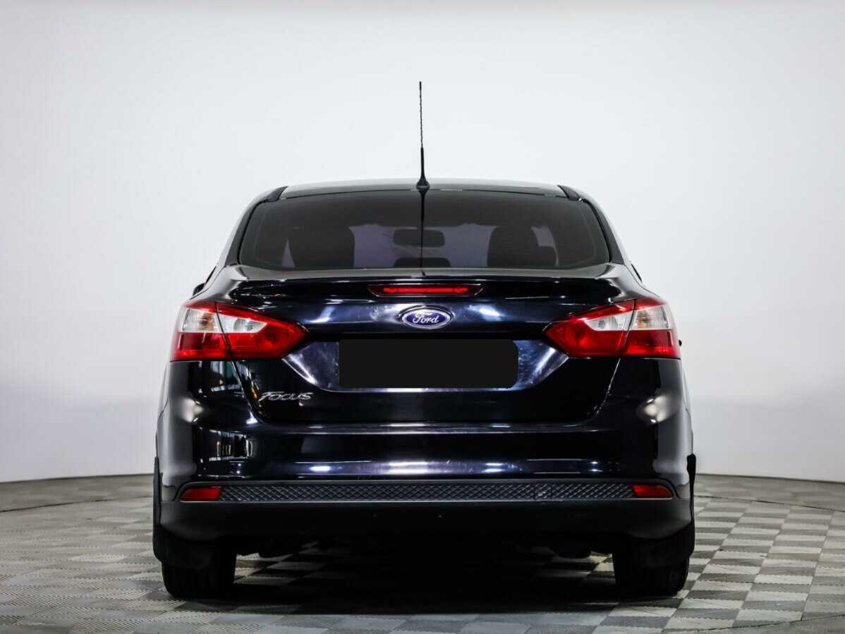 Ford Focus б/у, 2013, Механическая. Фото: #4