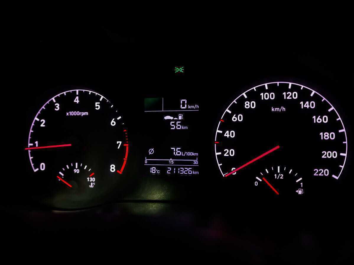 Hyundai Solaris б/у, 2019, Механическая. Фото: #15