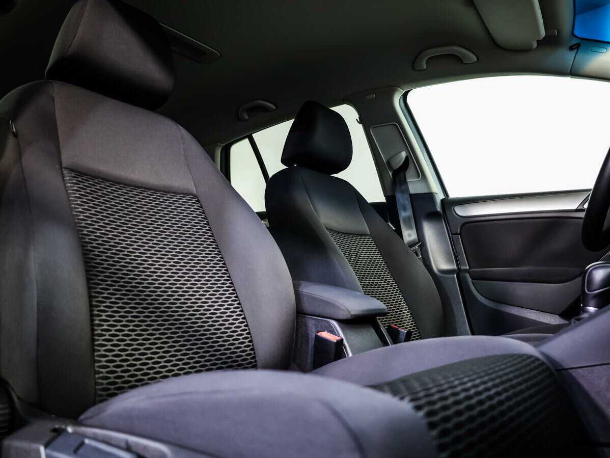 Volkswagen Golf б/у, 2012, Роботизированная. Фото: #10