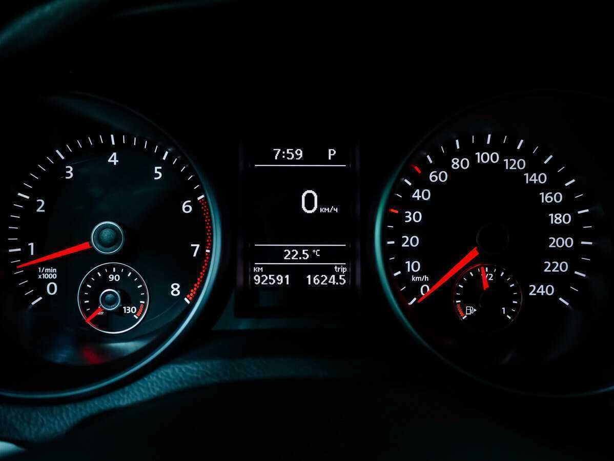 Volkswagen Golf б/у, 2012, Роботизированная. Фото: #17