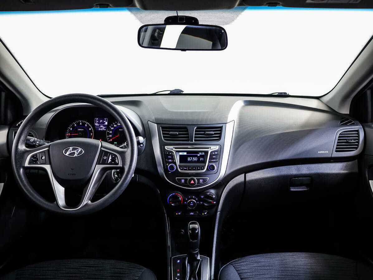 Hyundai Solaris б/у, 2015, Автоматическая. Фото: #8