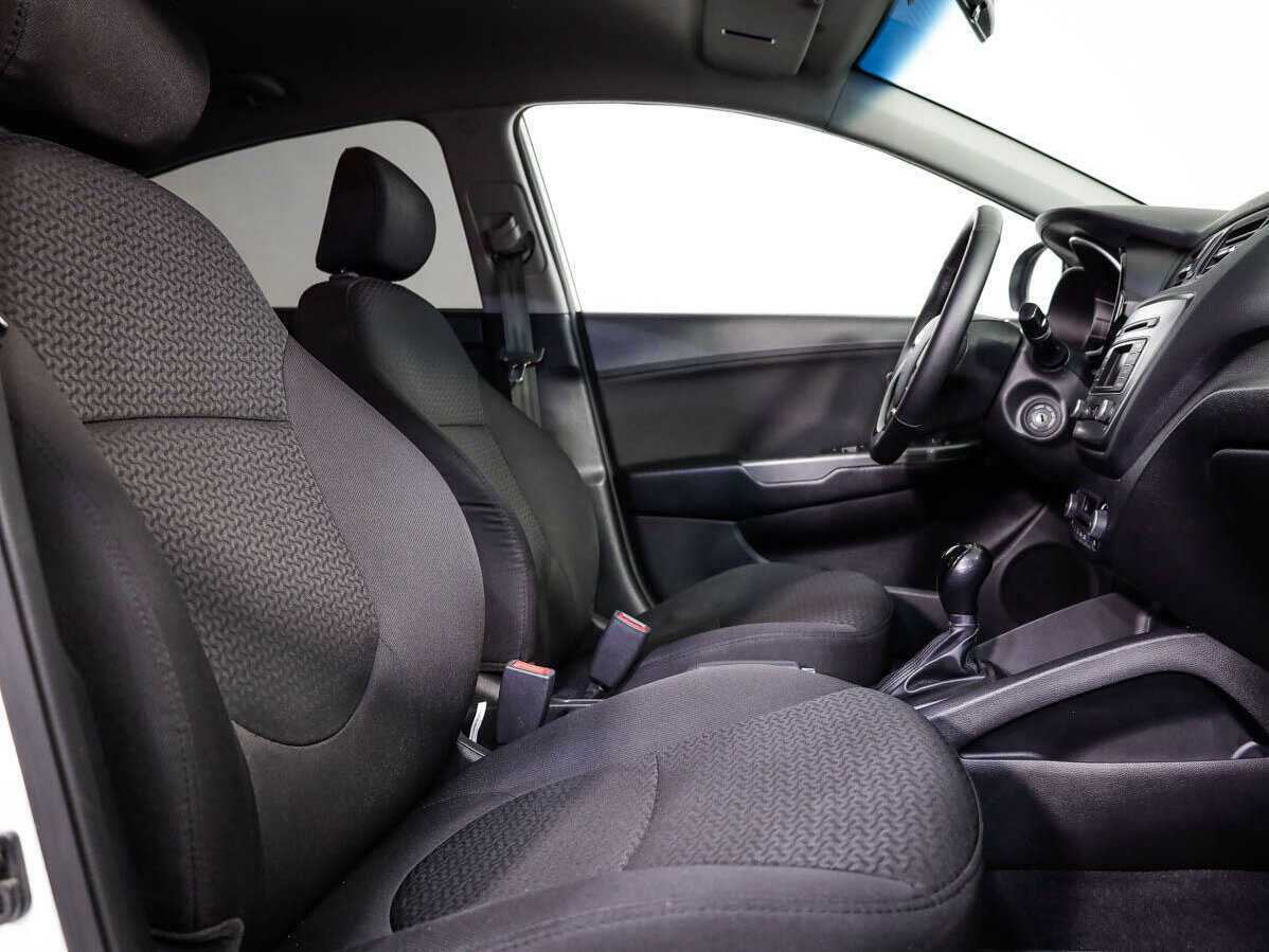 Kia Rio б/у, 2016, Автоматическая. Фото: #10
