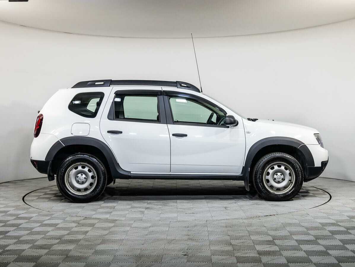 Renault Duster б/у, 2020, Механическая. Фото: #2