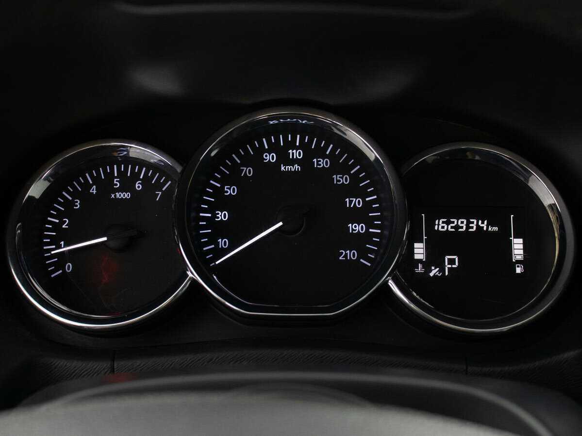 Nissan Terrano б/у, 2021, Автоматическая. Фото: #11