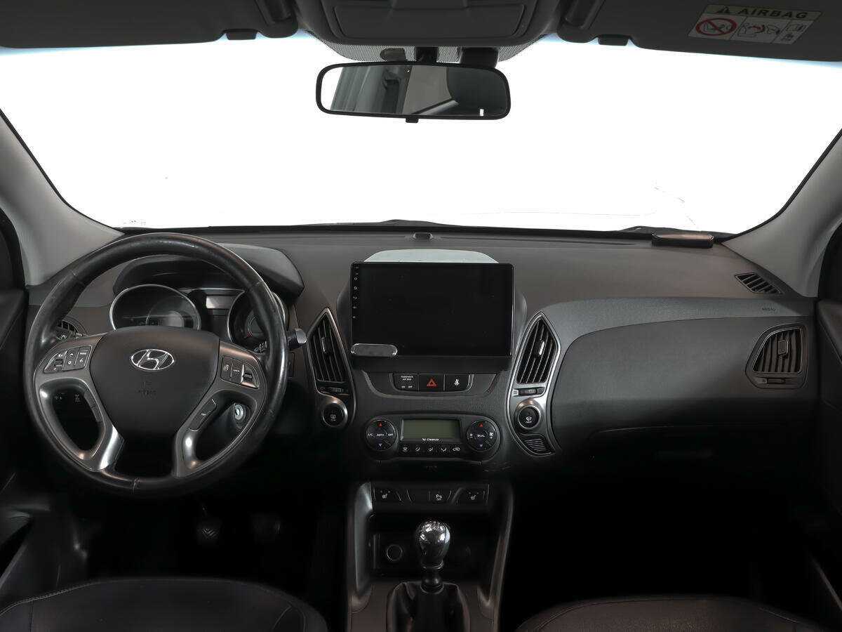 Hyundai ix35 б/у, 2013, Механическая. Фото: #10