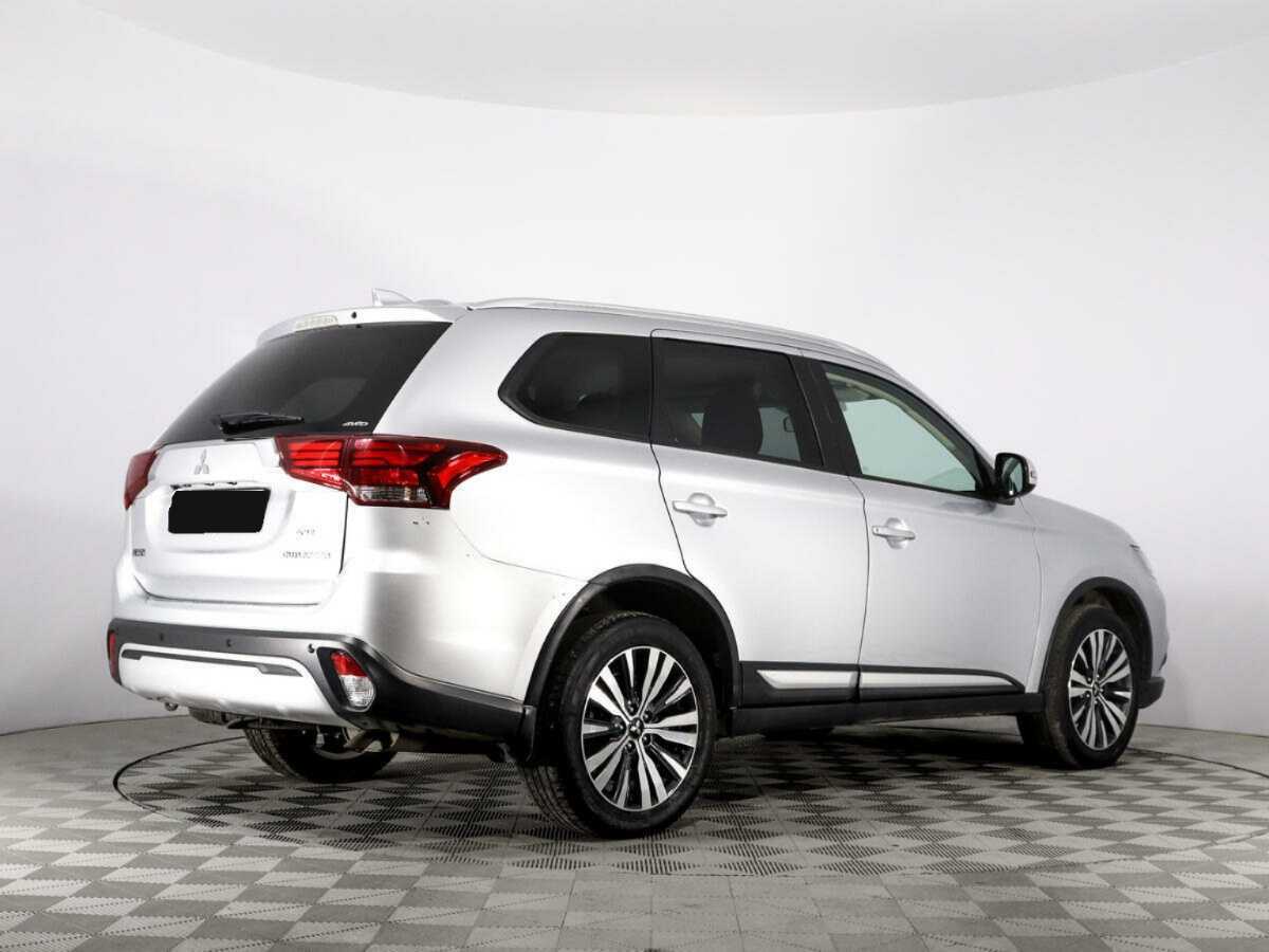 Mitsubishi Outlander б/у, 2019, Вариатор. Фото: #3