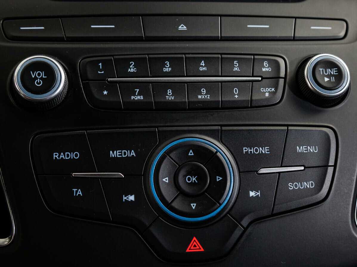 Форд Фокус б/у, 2017, Механическая. Фото: #9