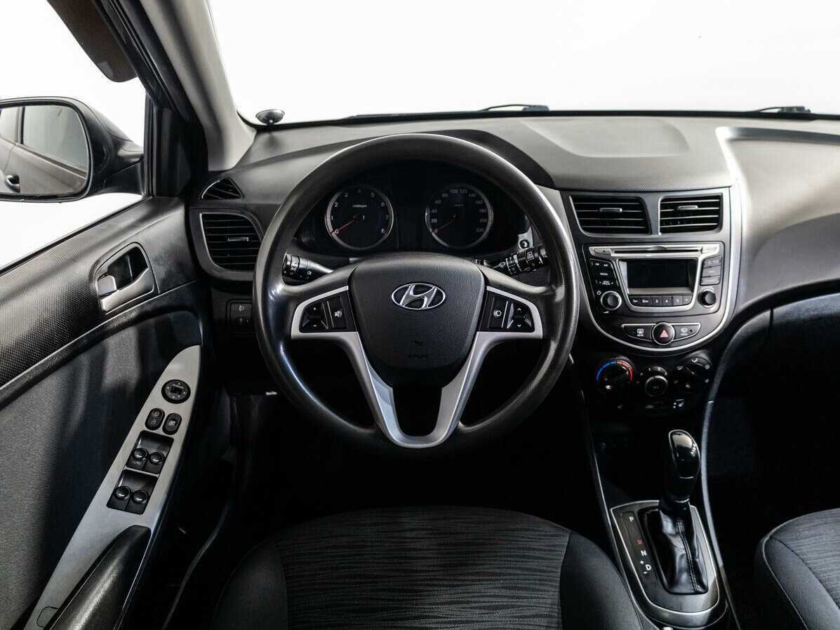 Hyundai Solaris б/у, 2014, Автоматическая. Фото: #13