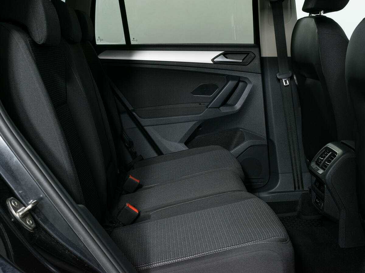 Volkswagen Tiguan б/у, 2020, Роботизированная. Фото: #10