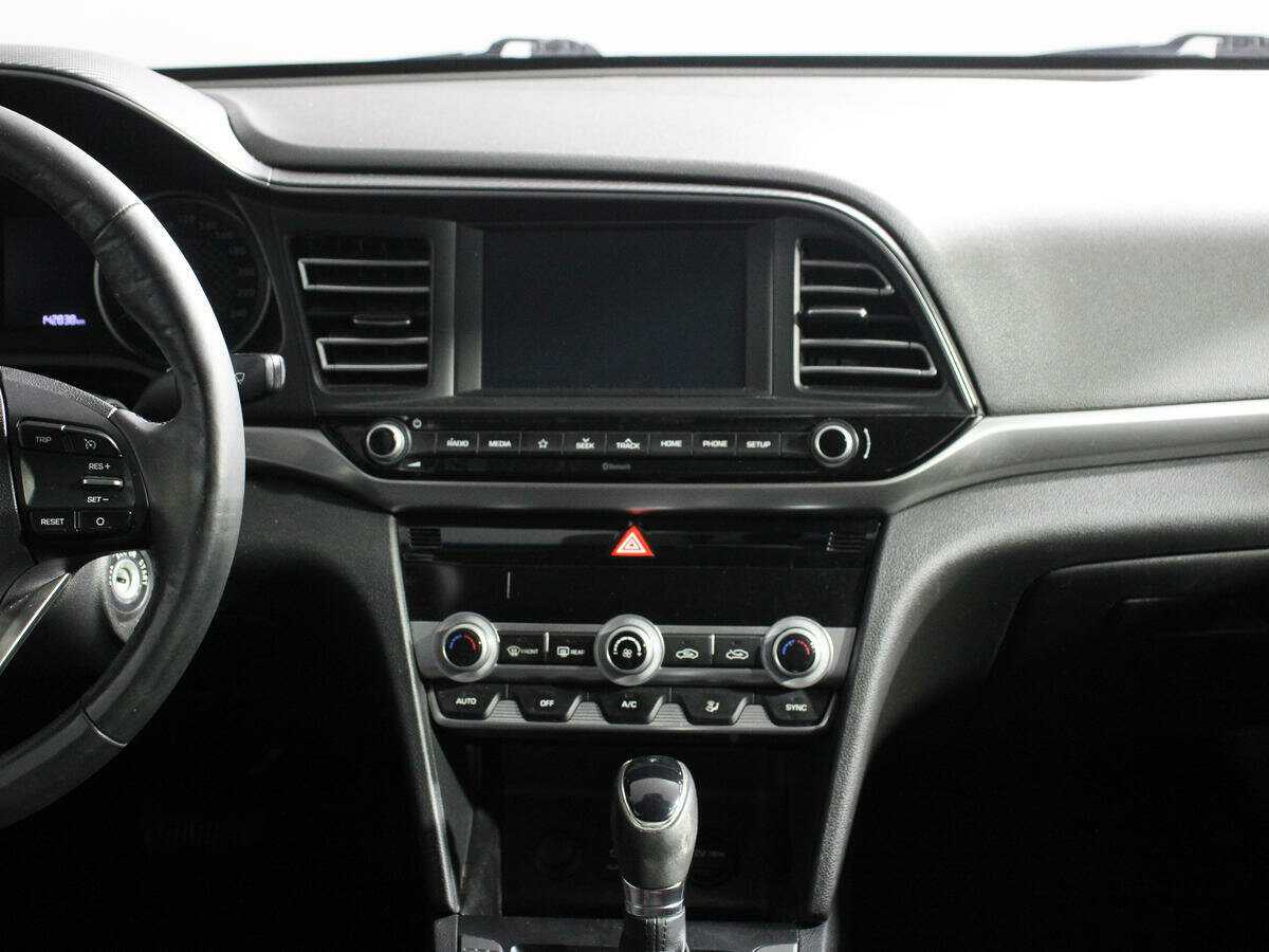 Hyundai Elantra б/у, 2020, Автоматическая. Фото: #9