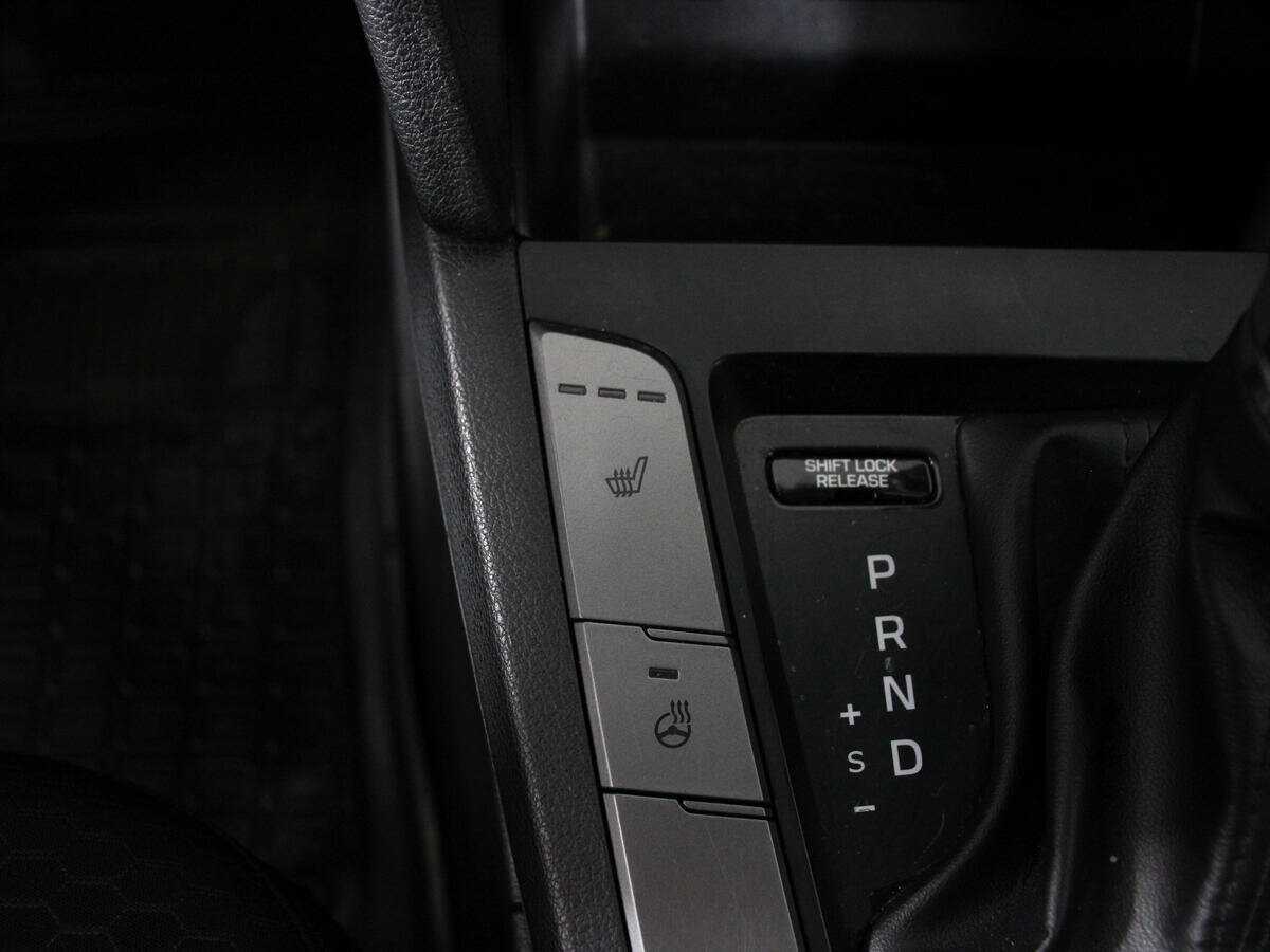 Hyundai Elantra б/у, 2020, Автоматическая. Фото: #14