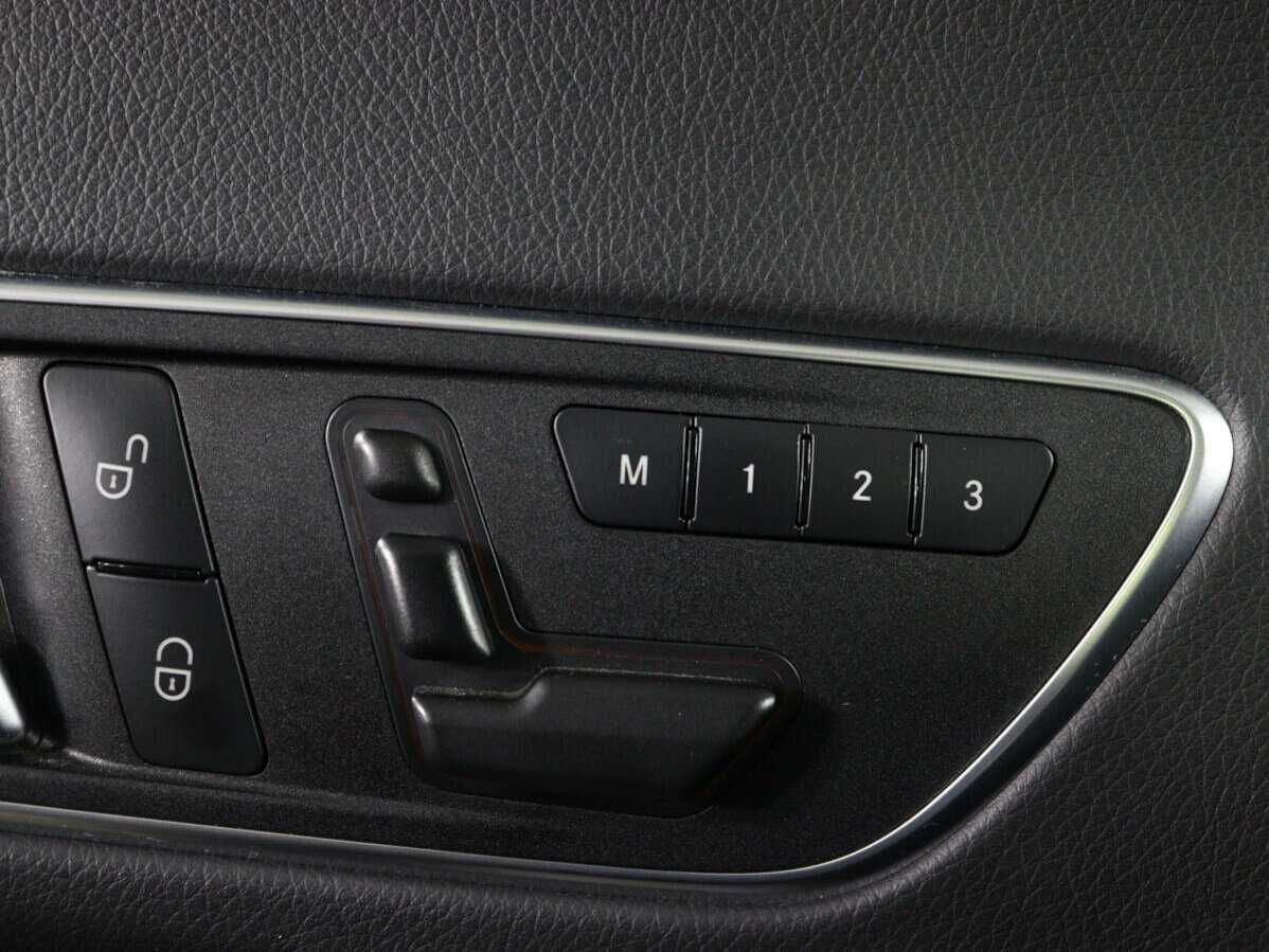 Mercedes-Benz CLA б/у, 2016, Роботизированная. Фото: #13