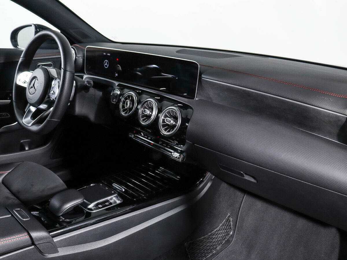 Mercedes-Benz CLA б/у, 2019, Роботизированная. Фото: #8