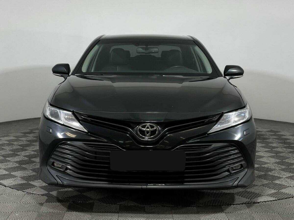 Toyota Camry б/у, 2019, Автоматическая. Фото: #1