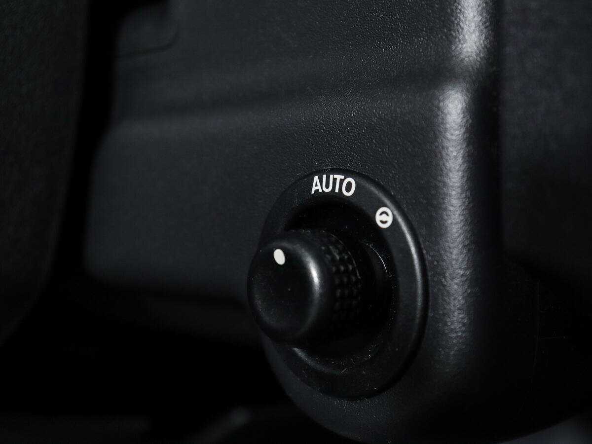 Land Rover Discovery б/у, 2013, Автоматическая. Фото: #20