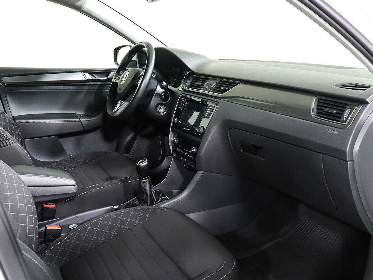 Skoda Rapid б/у, 2018, Механическая. Фото: #7