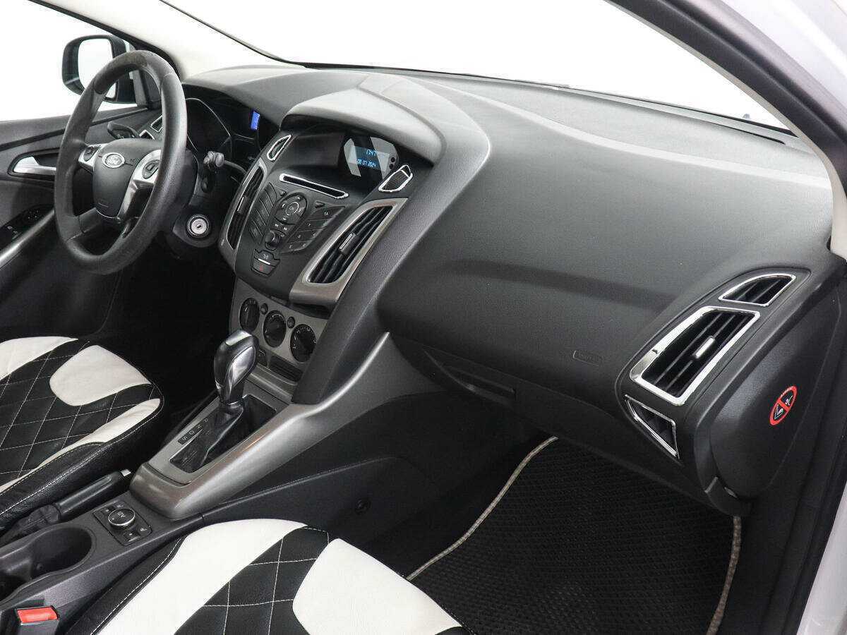 Ford Focus б/у, 2013, Роботизированная. Фото: #9