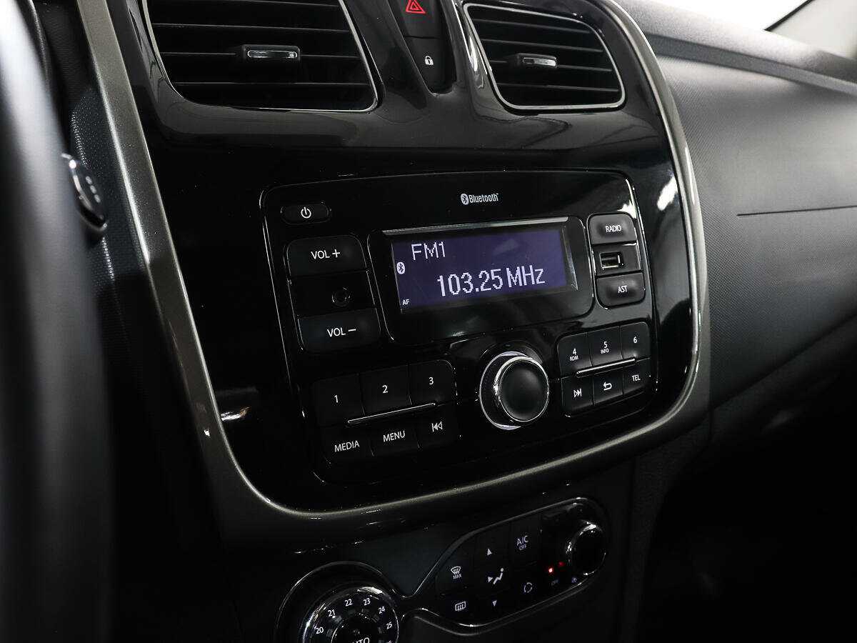 Renault Sandero б/у, 2019, Автоматическая. Фото: #15