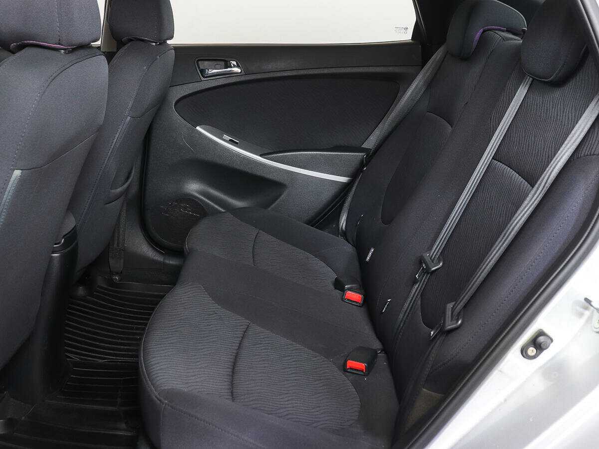 Hyundai Solaris б/у, 2012, Автоматическая. Фото: #8