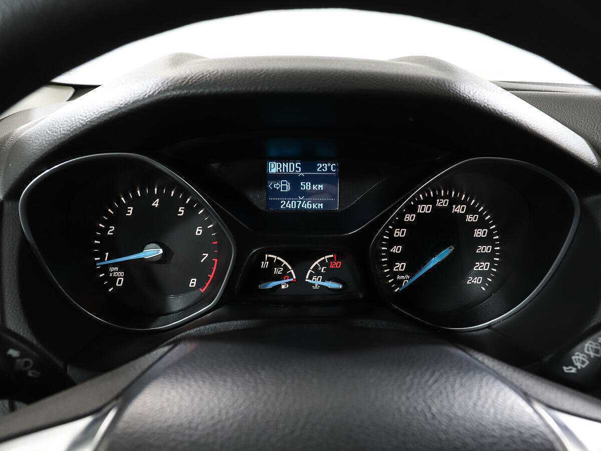 Ford Focus б/у, 2013, Роботизированная. Фото: #9