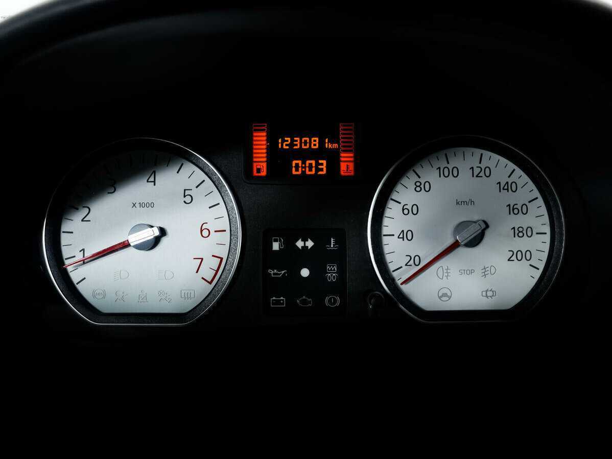 Рено Логан б/у, 2012, Механическая. Фото: #9