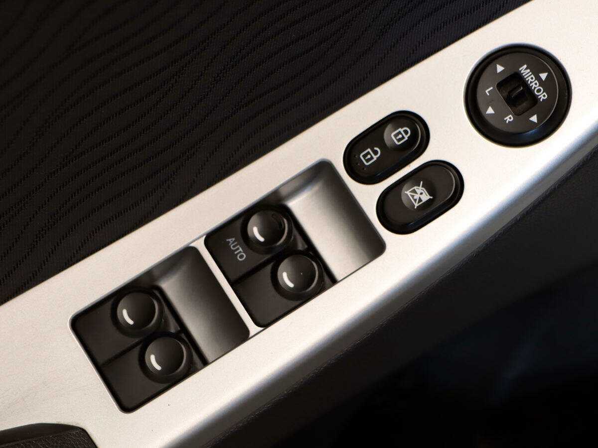 Hyundai Solaris б/у, 2013, Автоматическая. Фото: #10