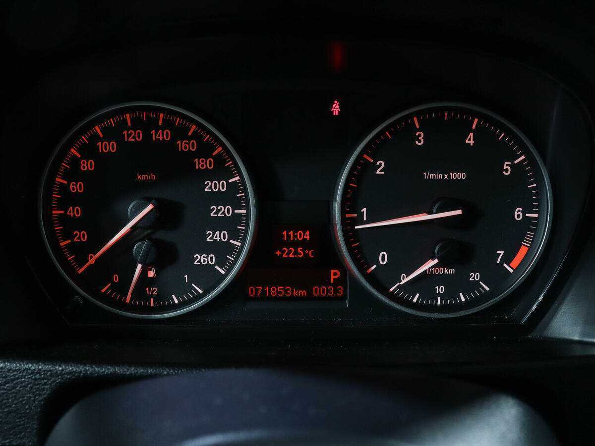 БМВ Икс1 б/у, 2012, Автоматическая. Фото: #9