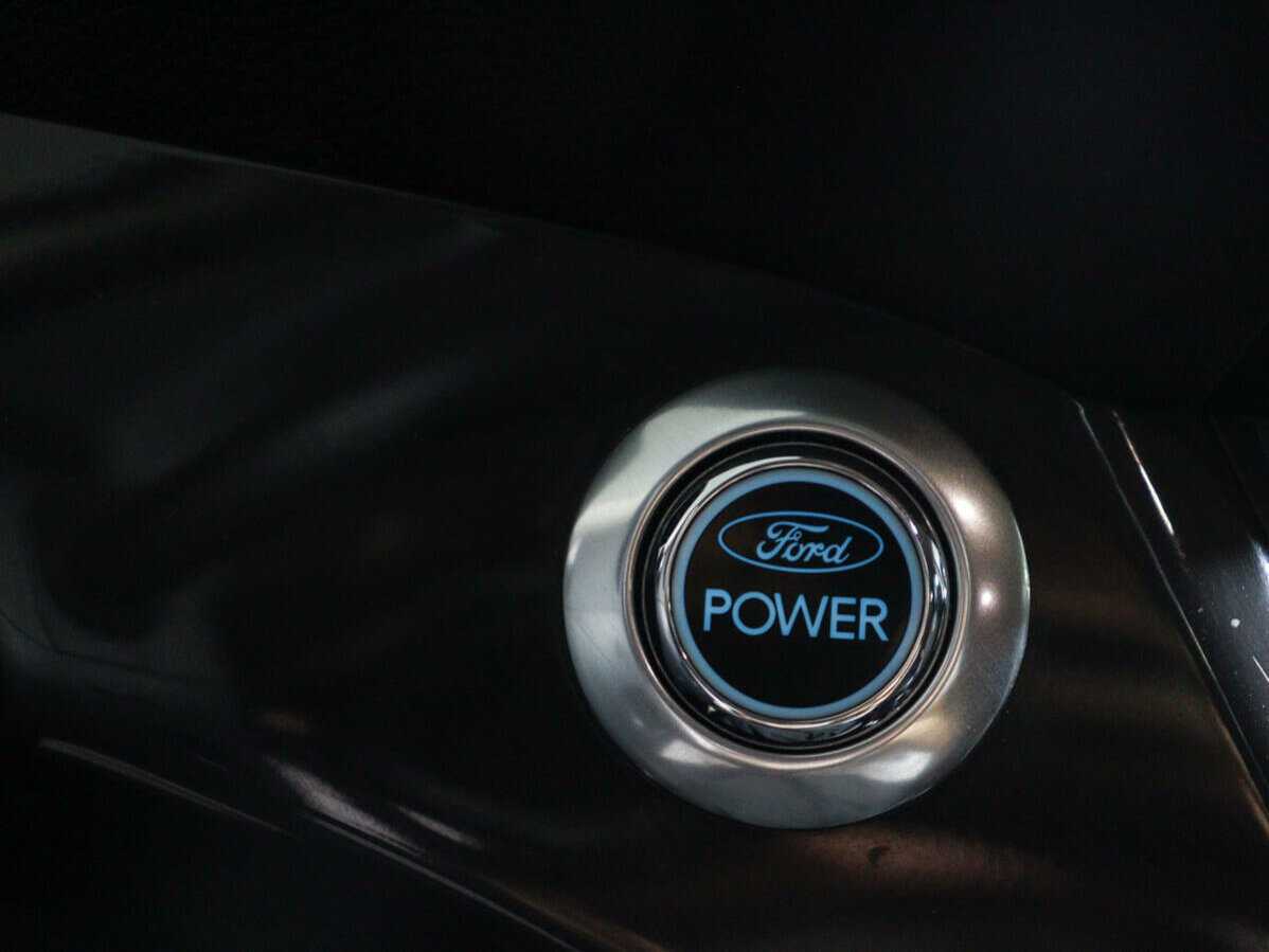 Форд Куга б/у, 2013, Автоматическая. Фото: #13