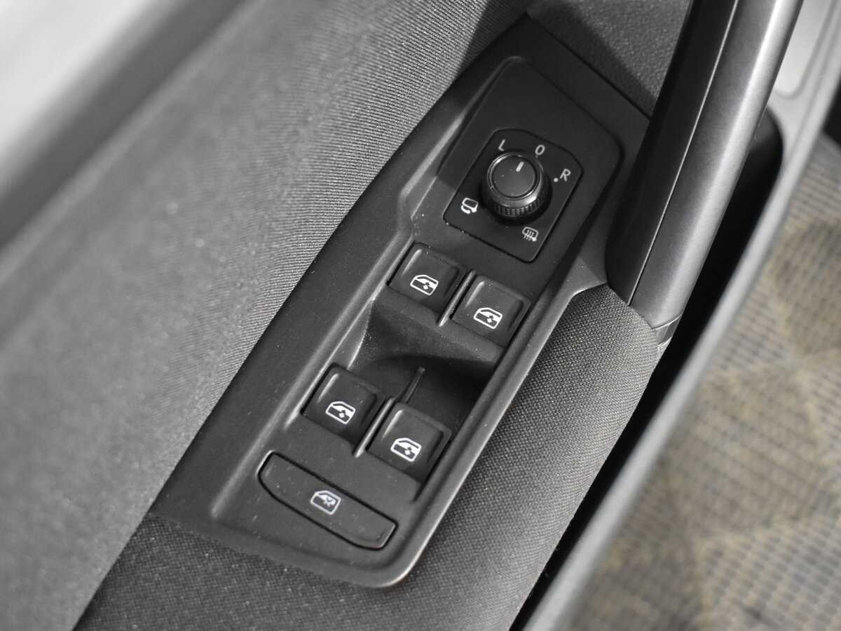 Volkswagen Tiguan б/у, 2018, Роботизированная. Фото: #9