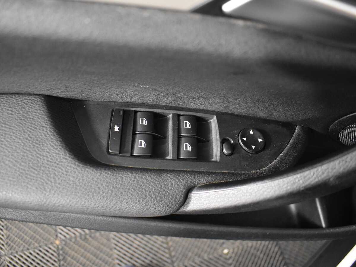 БМВ Икс1 б/у, 2014, Автоматическая. Фото: #10