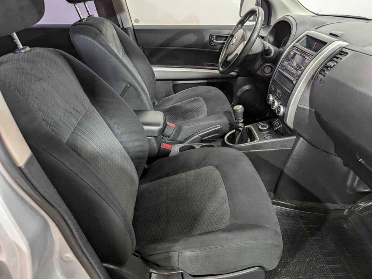 Ниссан Икс-Трейл б/у, 2013, Механическая. Фото: #9