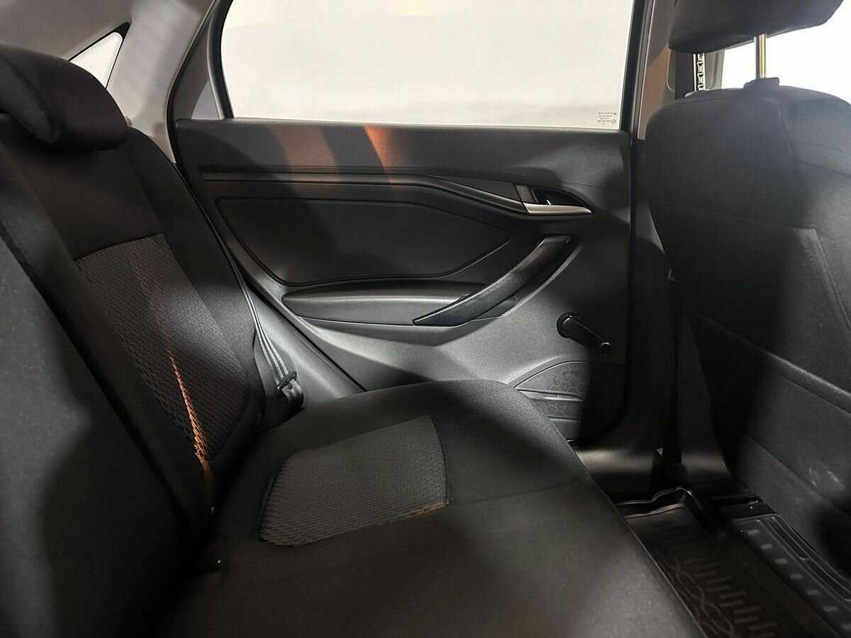 Lada (ВАЗ) Vesta б/у, 2016, Механическая. Фото: #10