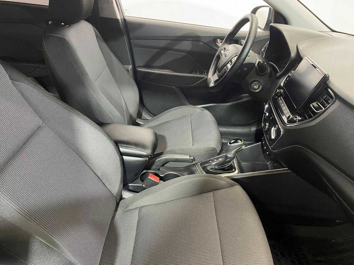 Hyundai Solaris б/у, 2022, Автоматическая. Фото: #9