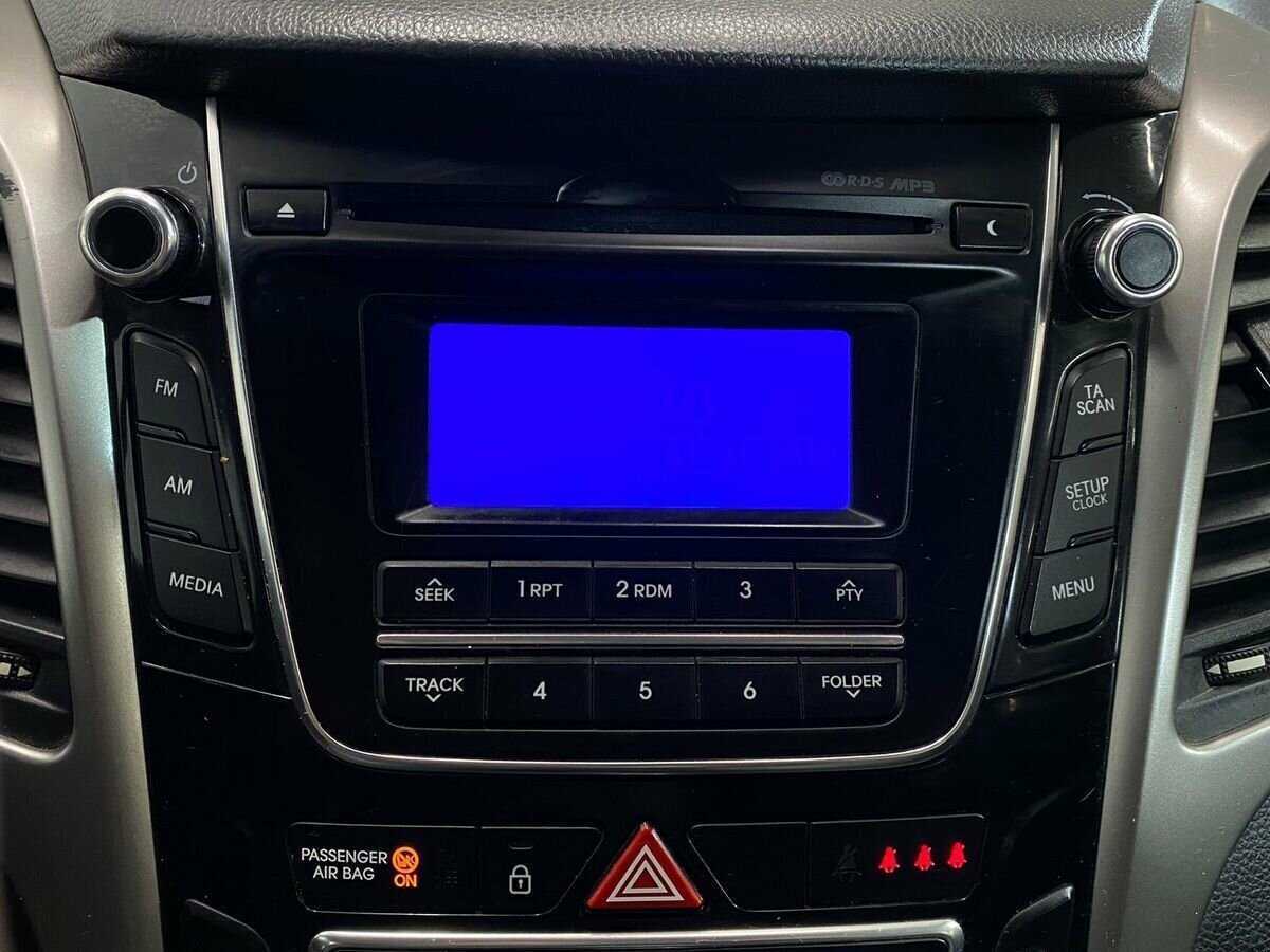 Хендай ай30 б/у, 2013, Механическая. Фото: #12