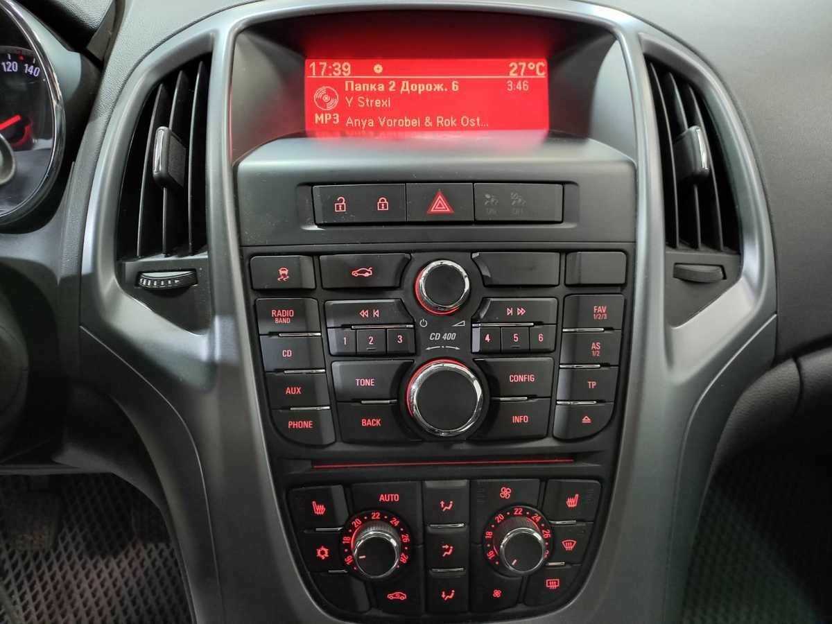 Opel Astra б/у, 2012, Механическая. Фото: #13