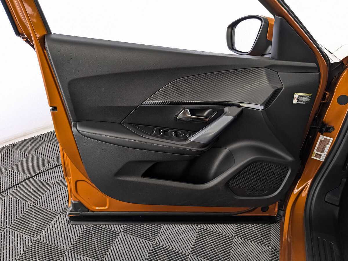 Пежо 2008 б/у, 2020, Автоматическая. Фото: #14