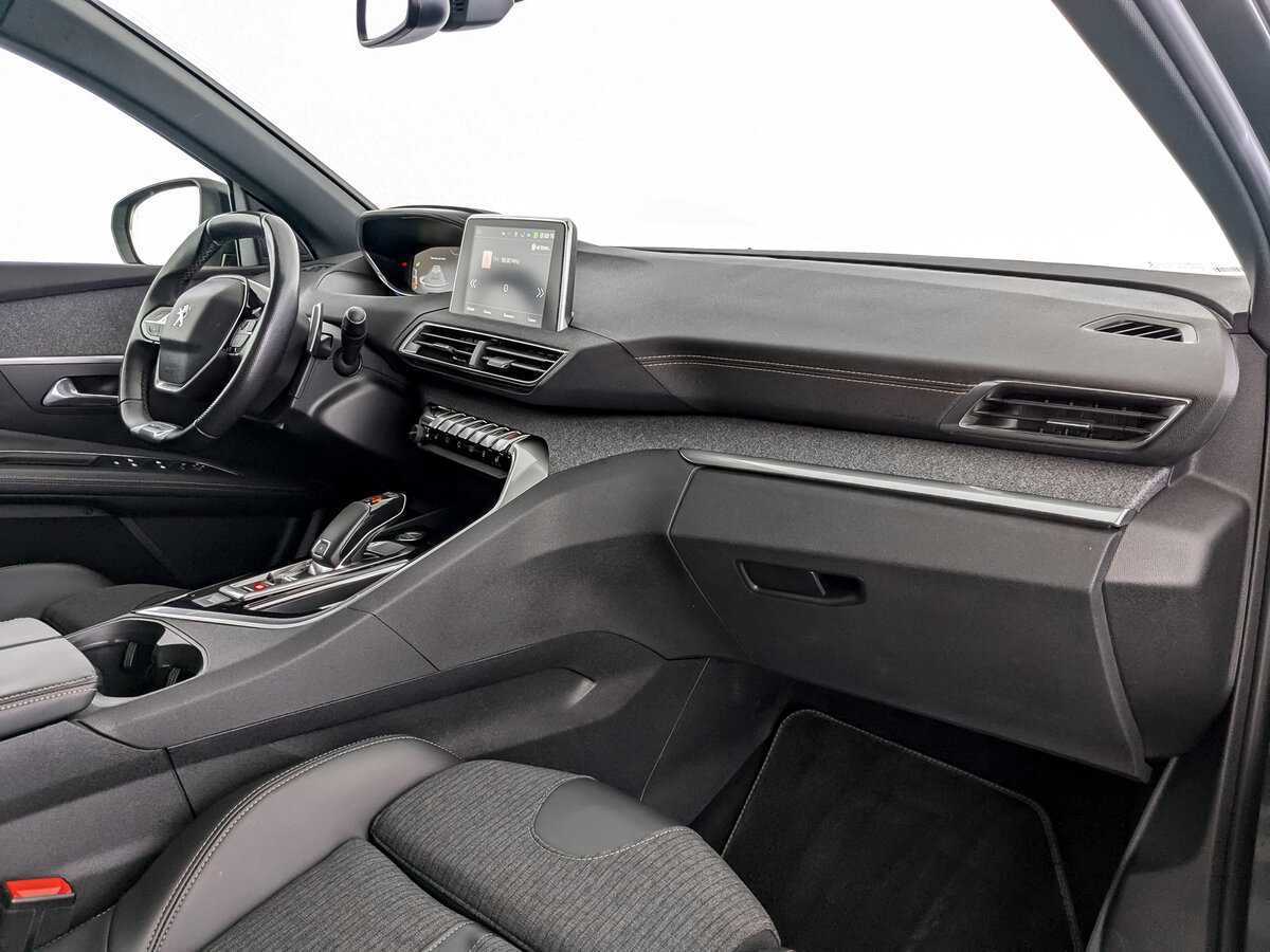 Пежо 3008 б/у, 2018, Автоматическая. Фото: #8