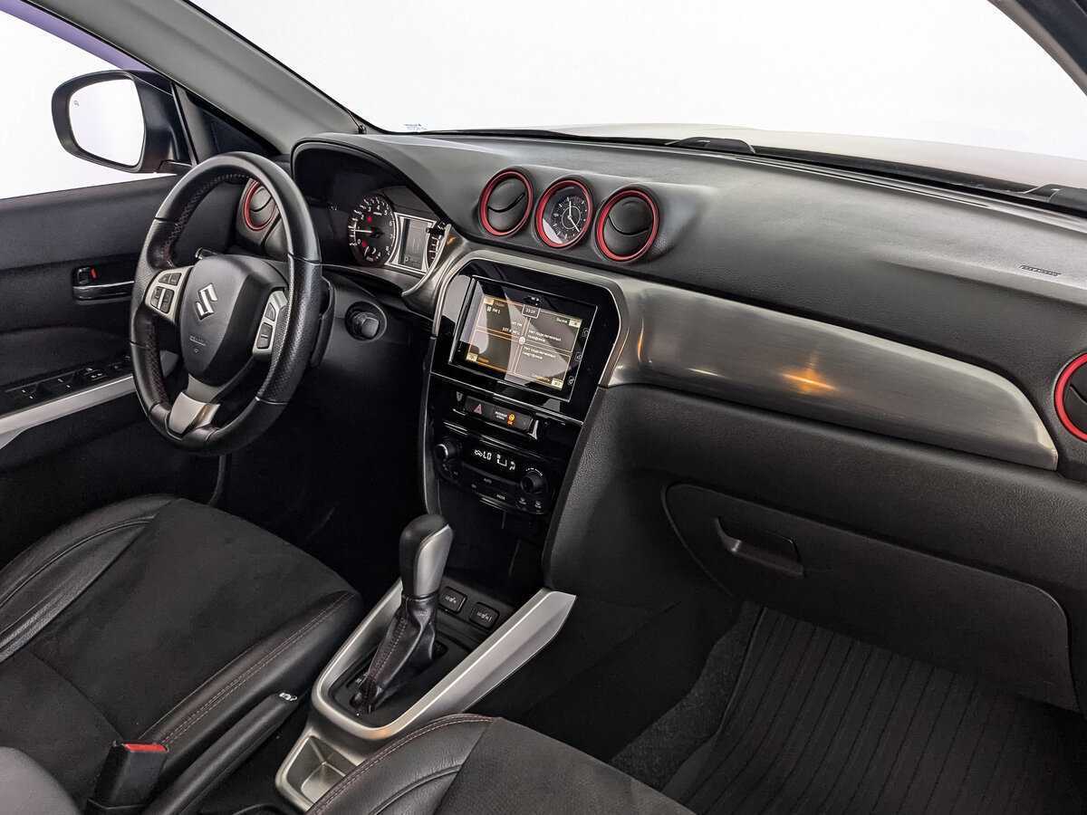 Suzuki Vitara б/у, 2016, Автоматическая. Фото: #8