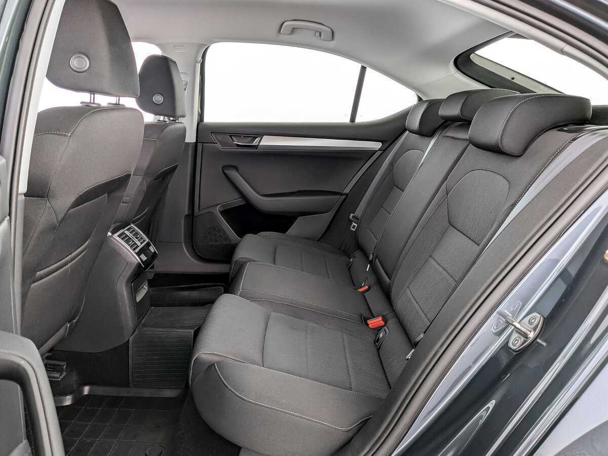 Шкода Суперб б/у, 2018, Роботизированная. Фото: #9