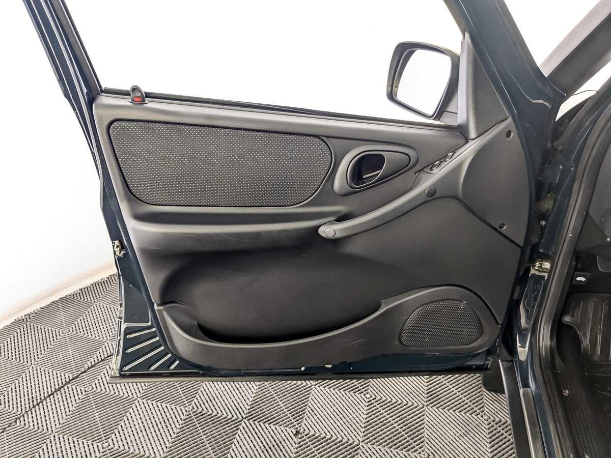 Лада (ВАЗ) Нива б/у, 2023, Механическая. Фото: #13