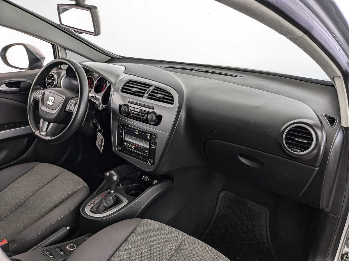 Сеат Леон б/у, 2012, Роботизированная. Фото: #8