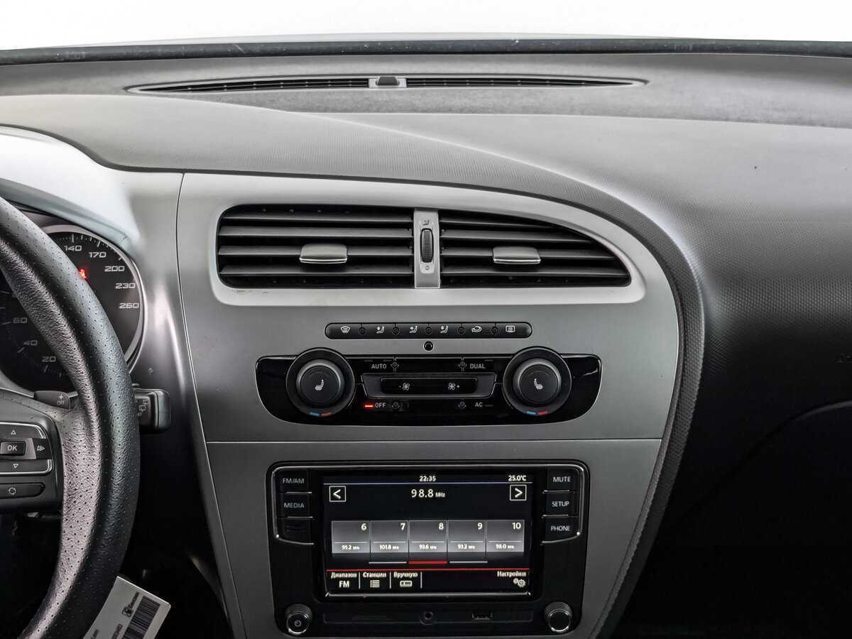 Сеат Леон б/у, 2012, Роботизированная. Фото: #12