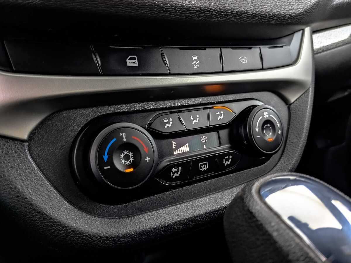 Лада (ВАЗ) Веста б/у, 2021, Вариатор. Фото: #20