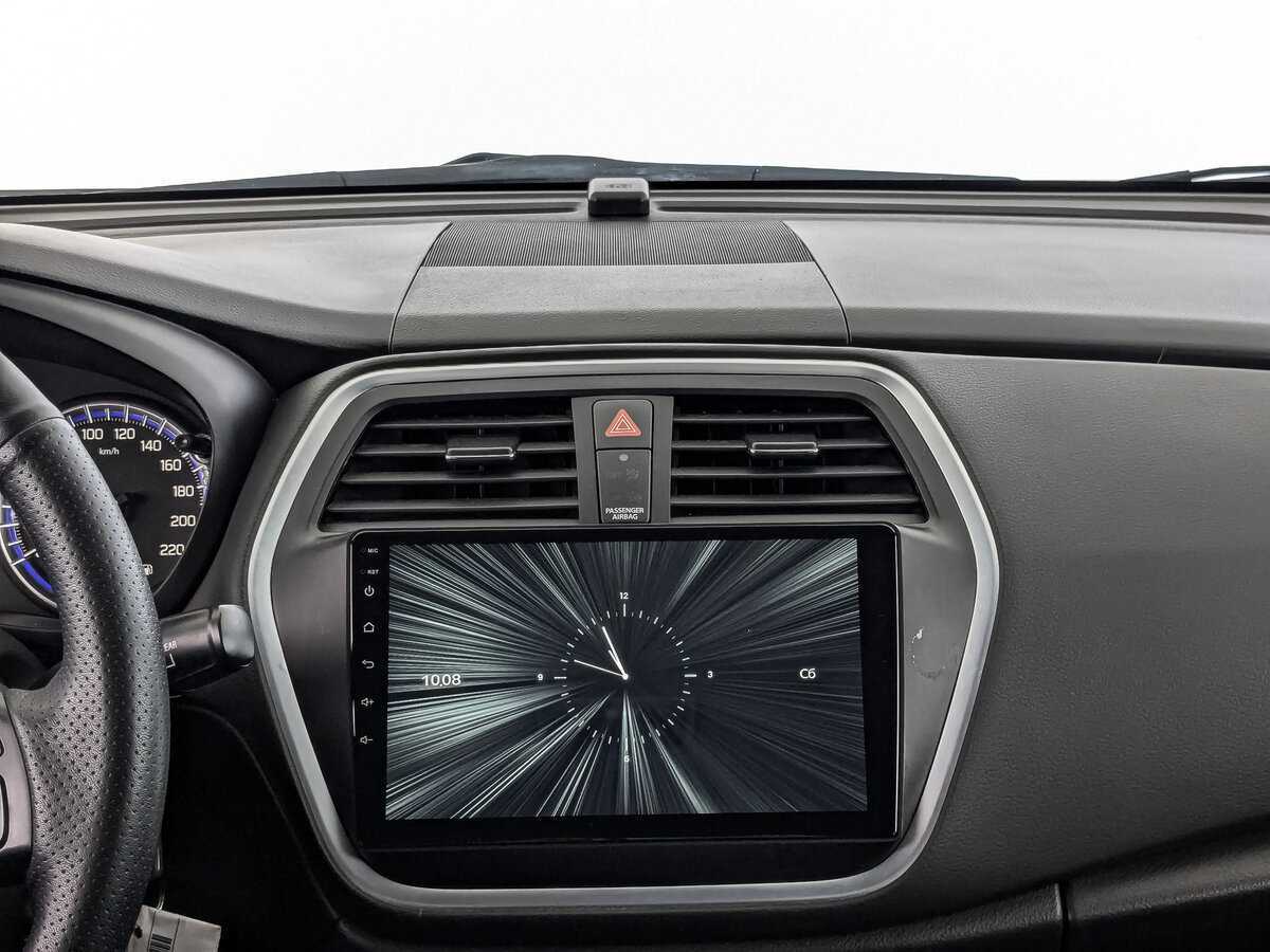 Suzuki SX4 б/у, 2018, Механическая. Фото: #12