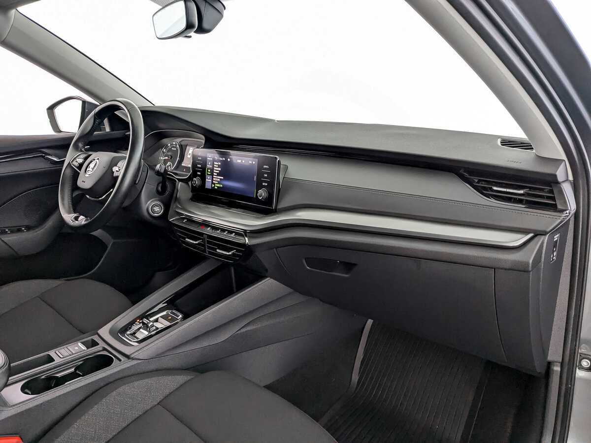 Skoda Octavia б/у, 2021, Автоматическая. Фото: #8