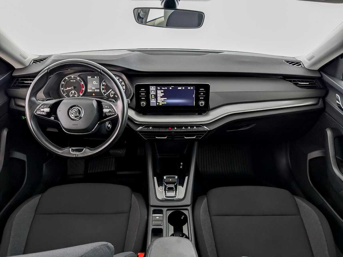 Skoda Octavia б/у, 2021, Автоматическая. Фото: #11