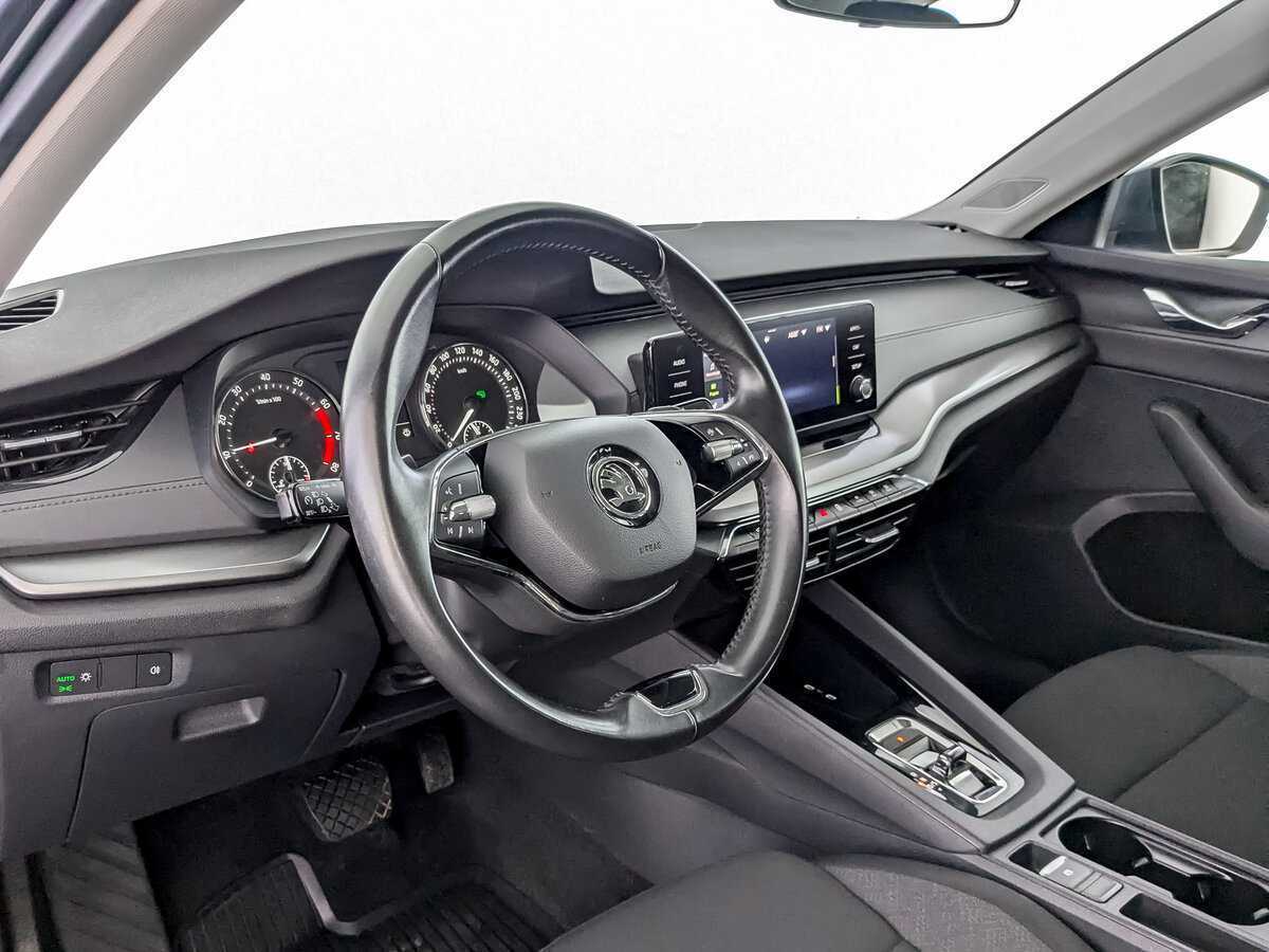 Skoda Octavia б/у, 2021, Автоматическая. Фото: #13