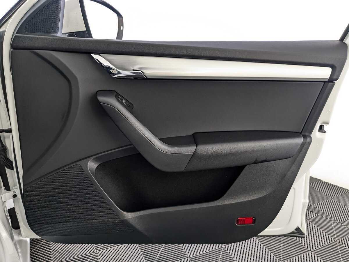 Шкода Октавия б/у, 2019, Механическая. Фото: #18