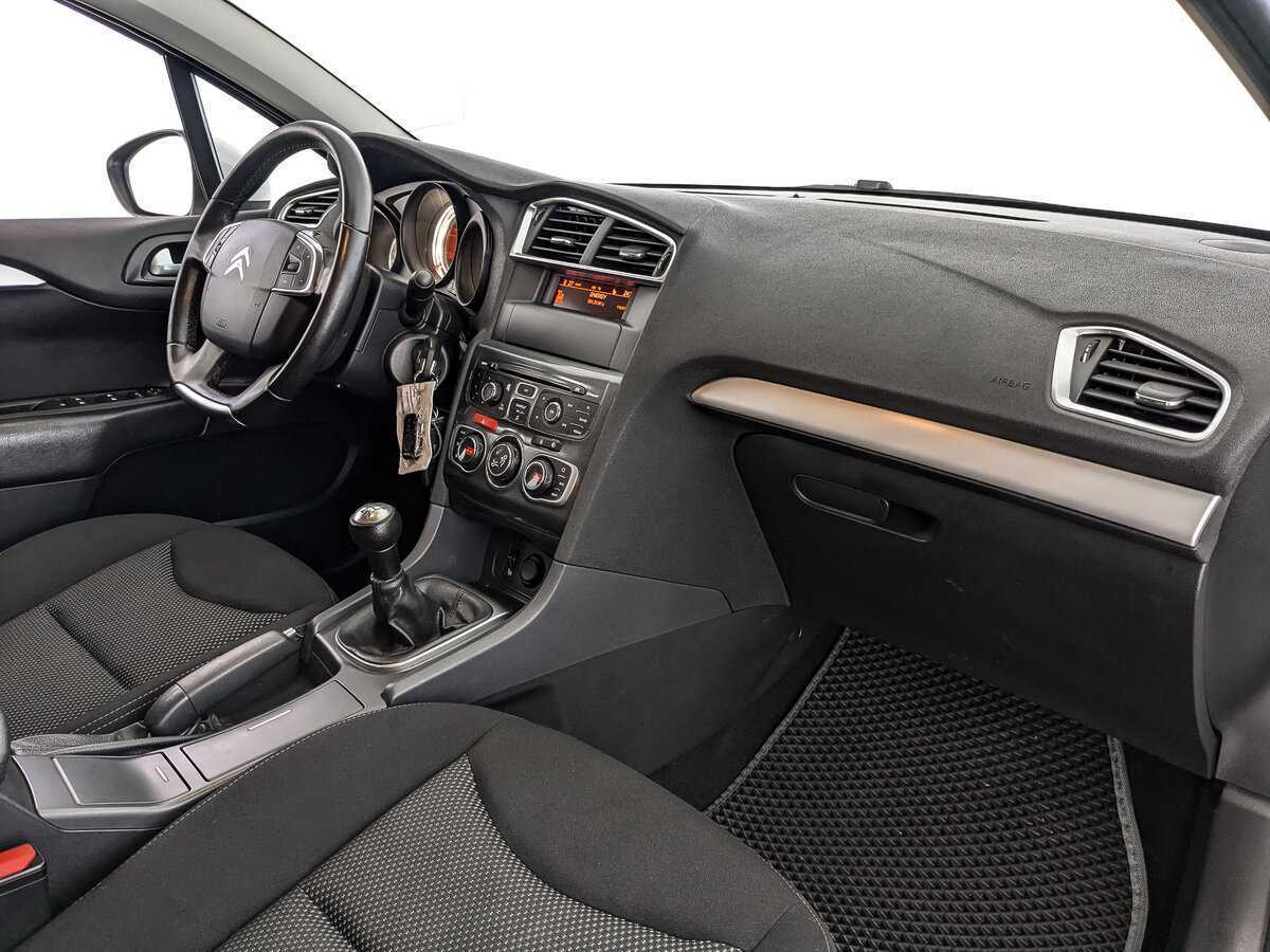 Ситроен Ц4 б/у, 2014, Механическая. Фото: #8