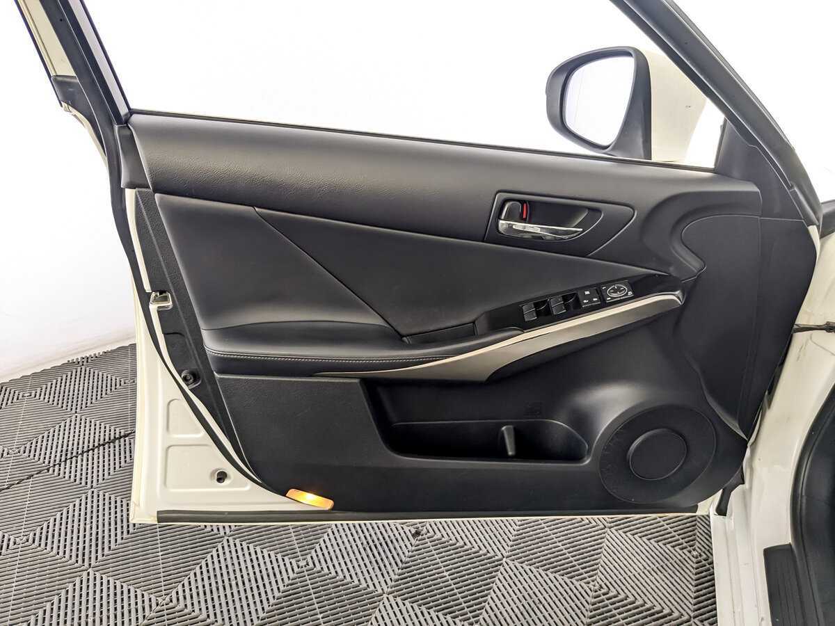 Lexus IS б/у, 2014, Автоматическая. Фото: #14